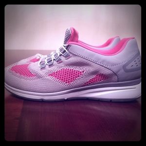 ZeroTie Hands free Shoes , size 10